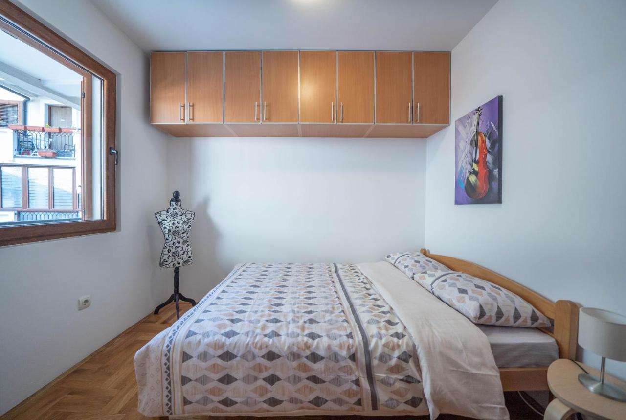 Apartman J&I Cattaro Esterno foto